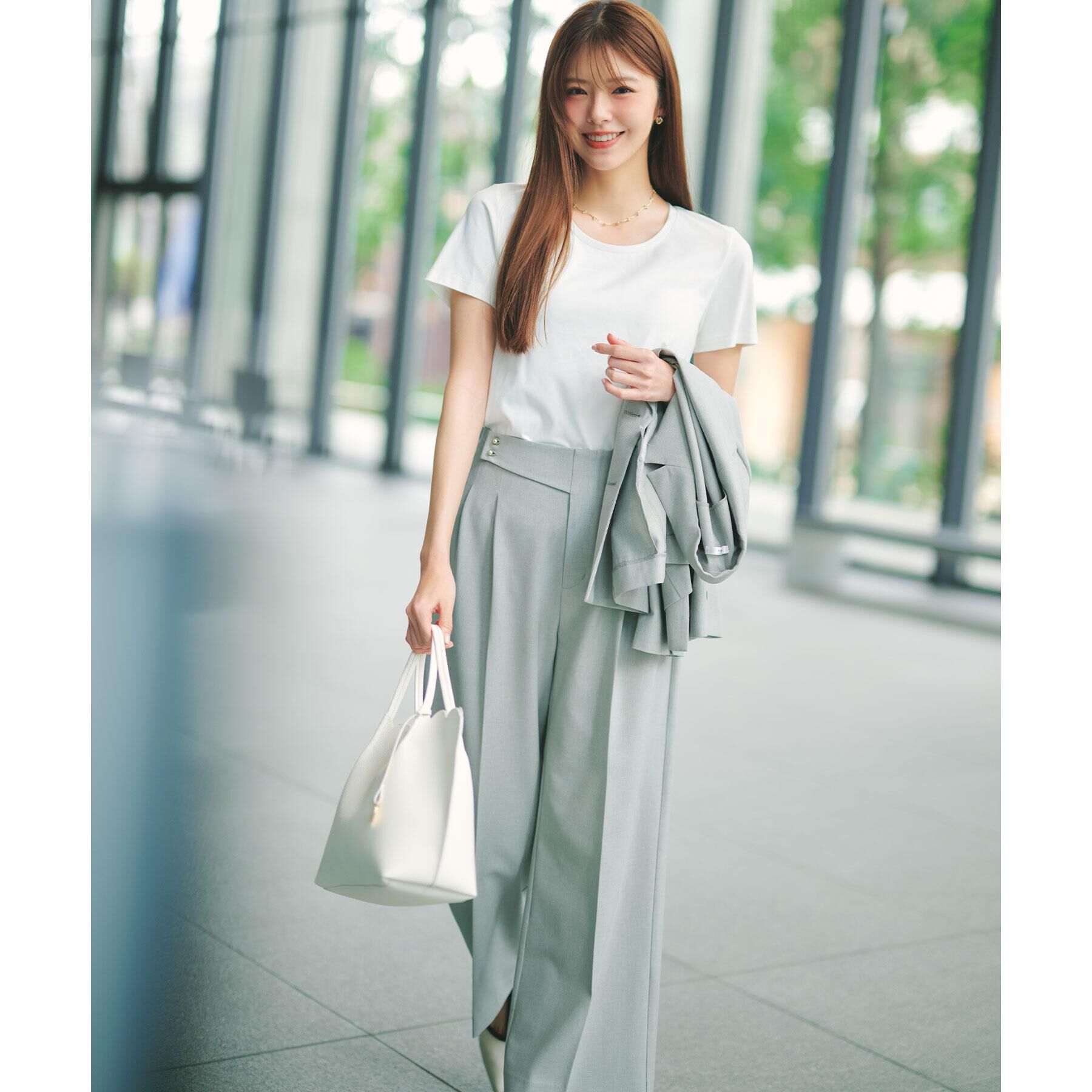 index「薄手なのに透けにくい！ベーシックTシャツ【洗濯機OK/接触冷感/吸水速乾/透け防止/UVケア】《S～」|Tシャツ・カットソー|