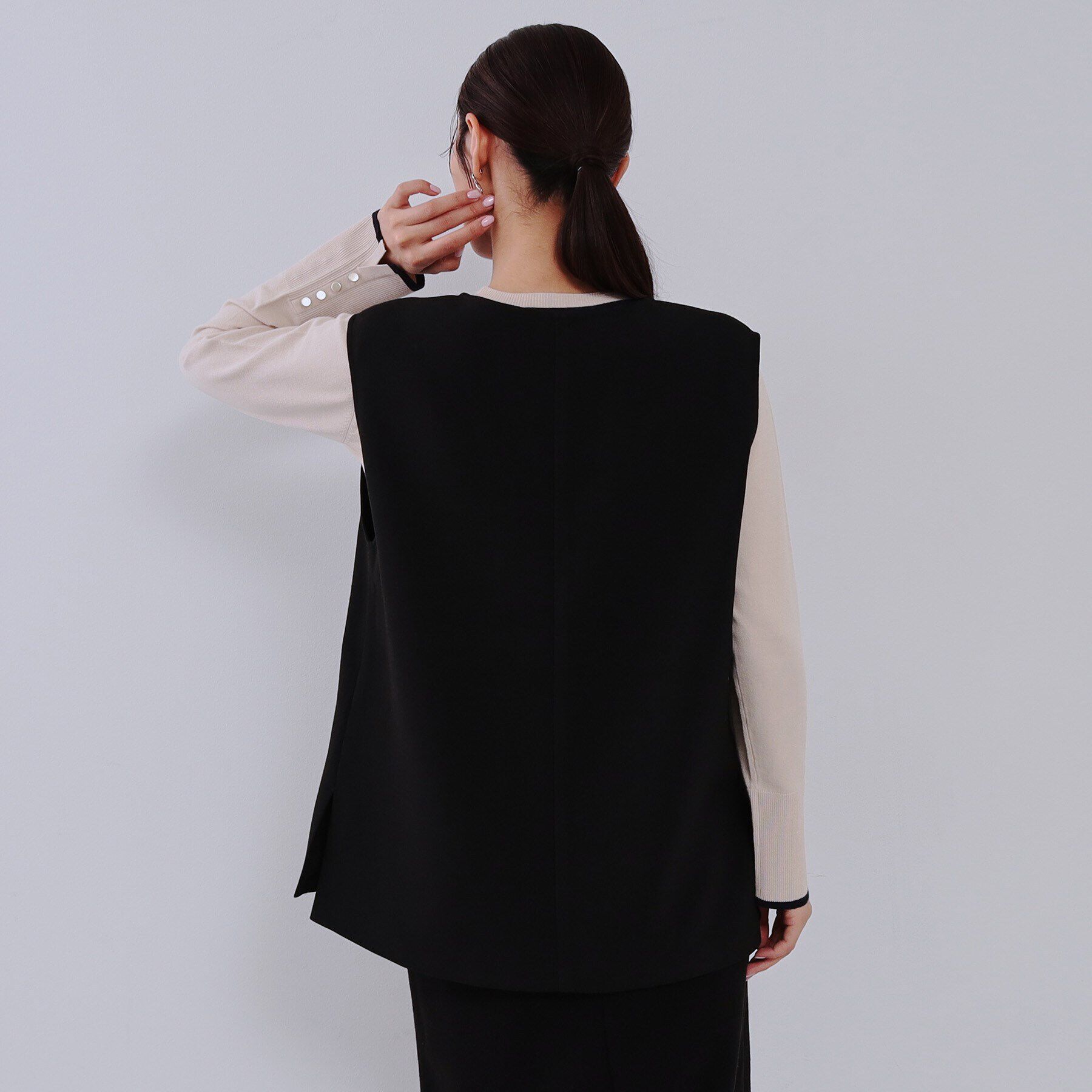 OPAQUE.CLIP「Vネックプルオーバーベスト【洗濯機洗い可】」|ベスト・ジレ|