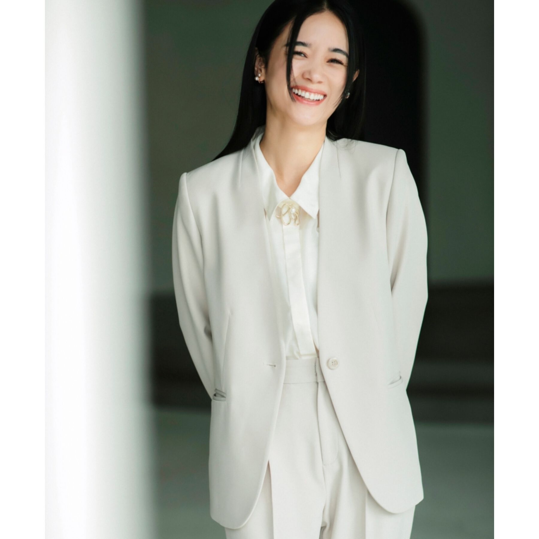 THE SHOP TK「【汚れ防止／シワになりにくい／セレモニー／通勤】ダブルクロスノーカラージャケット／洗える／サスティナ」|ノーカラージャケット|ベージュ(052)