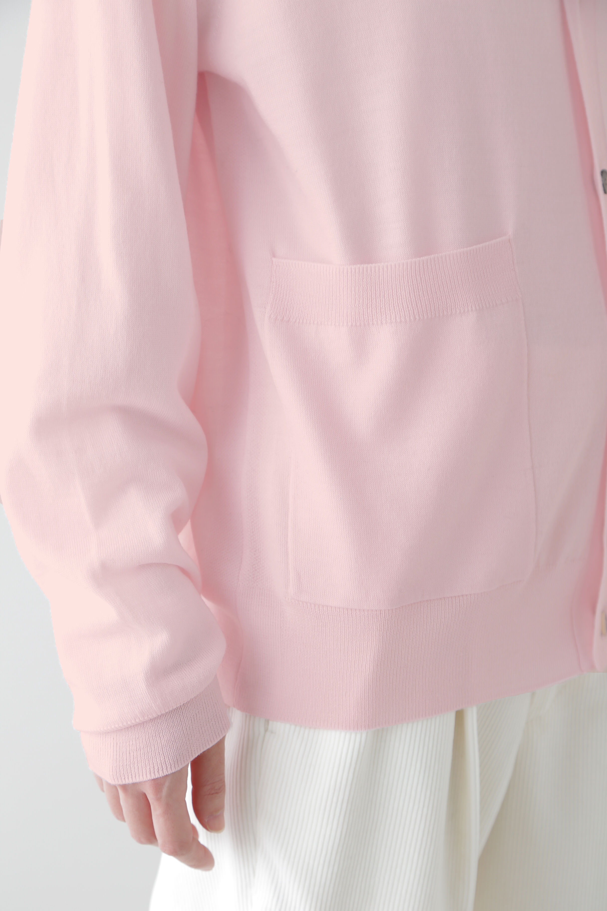 YLEVE 「YLEVE / EXTRAFINE MERINO WOOL KN C/D」|ニット・セーター|