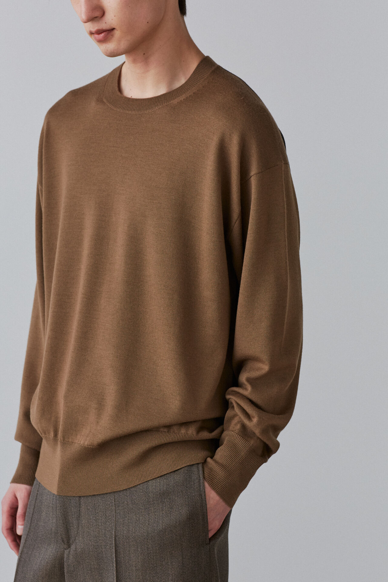 YLEVE 「YLEVE / SUPERFINE 120&rsquo;S BIELLA YARN KN P/O」|ニット・セーター|