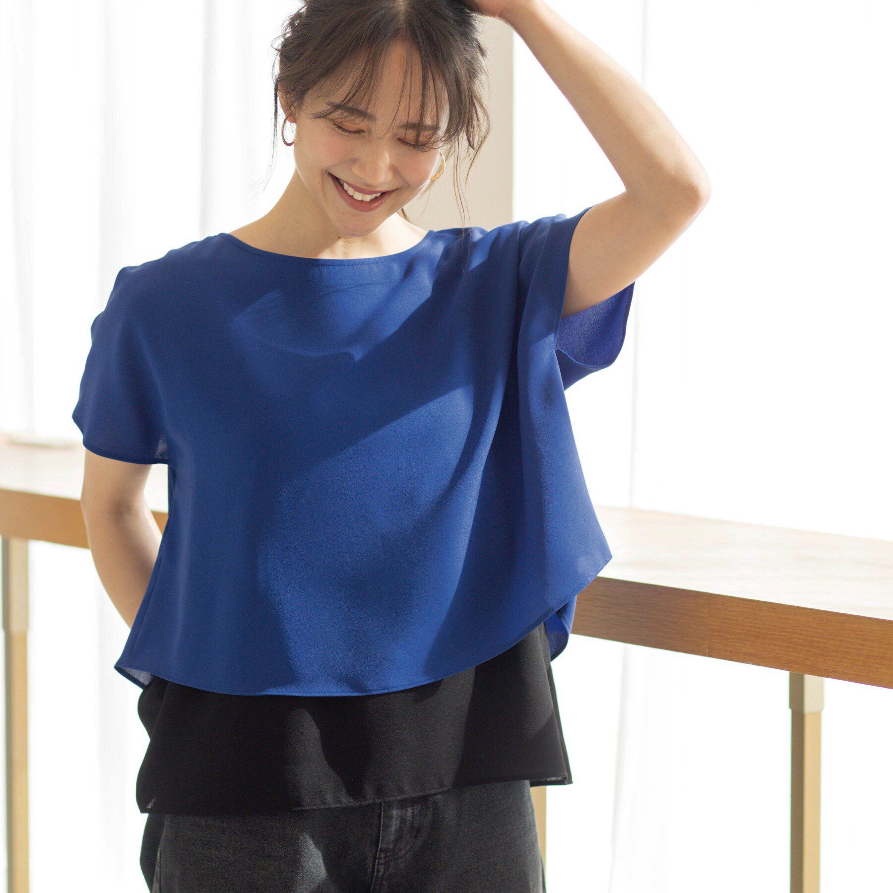 SHOO･LA･RUE「【洗濯機可/体型カバー】1枚でサマ見え バイカラーレイヤードブラウス」|シャツ・ブラウス|