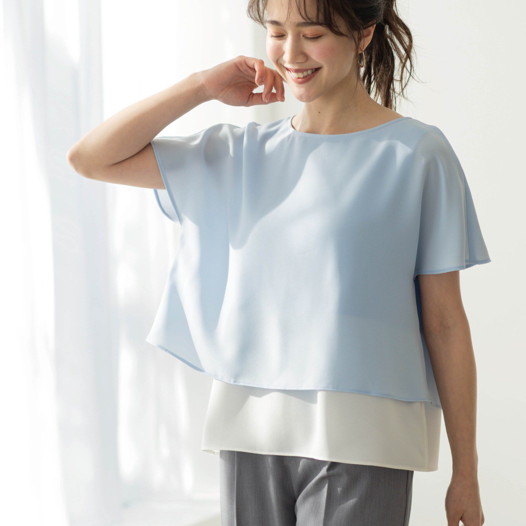 SHOO･LA･RUE「【洗濯機可/体型カバー】1枚でサマ見え バイカラーレイヤードブラウス」|シャツ・ブラウス|サックスブルー(59