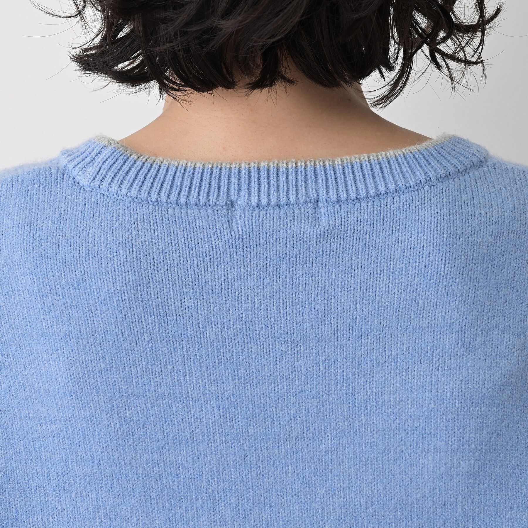 Dessin「【洗える】ペイント風刺繍入り配色ラインニット」|ニット・セーター|