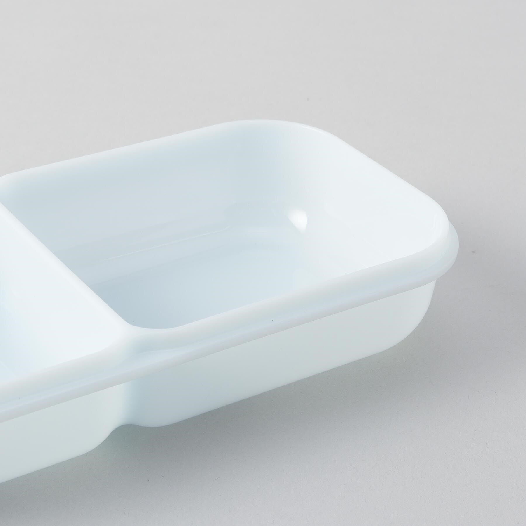 212 KITCHEN STORE「盛り付けしやすい弁当箱 ドームマン 400 BL」|食器・キッチングッズ|