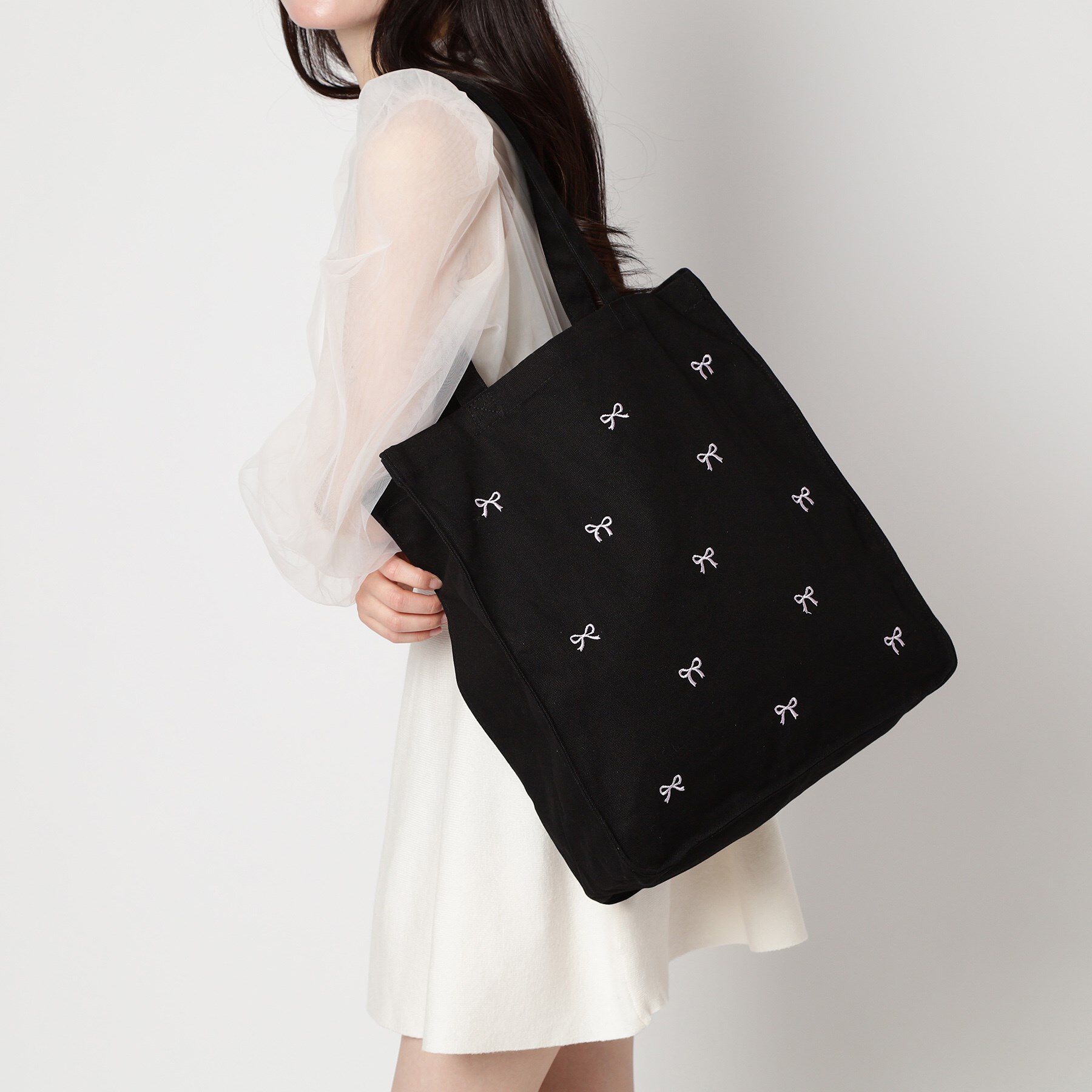 Ober Tashe「【新生活・新学期】リボン刺繍キャンバストートバッグ」|トートバッグ|