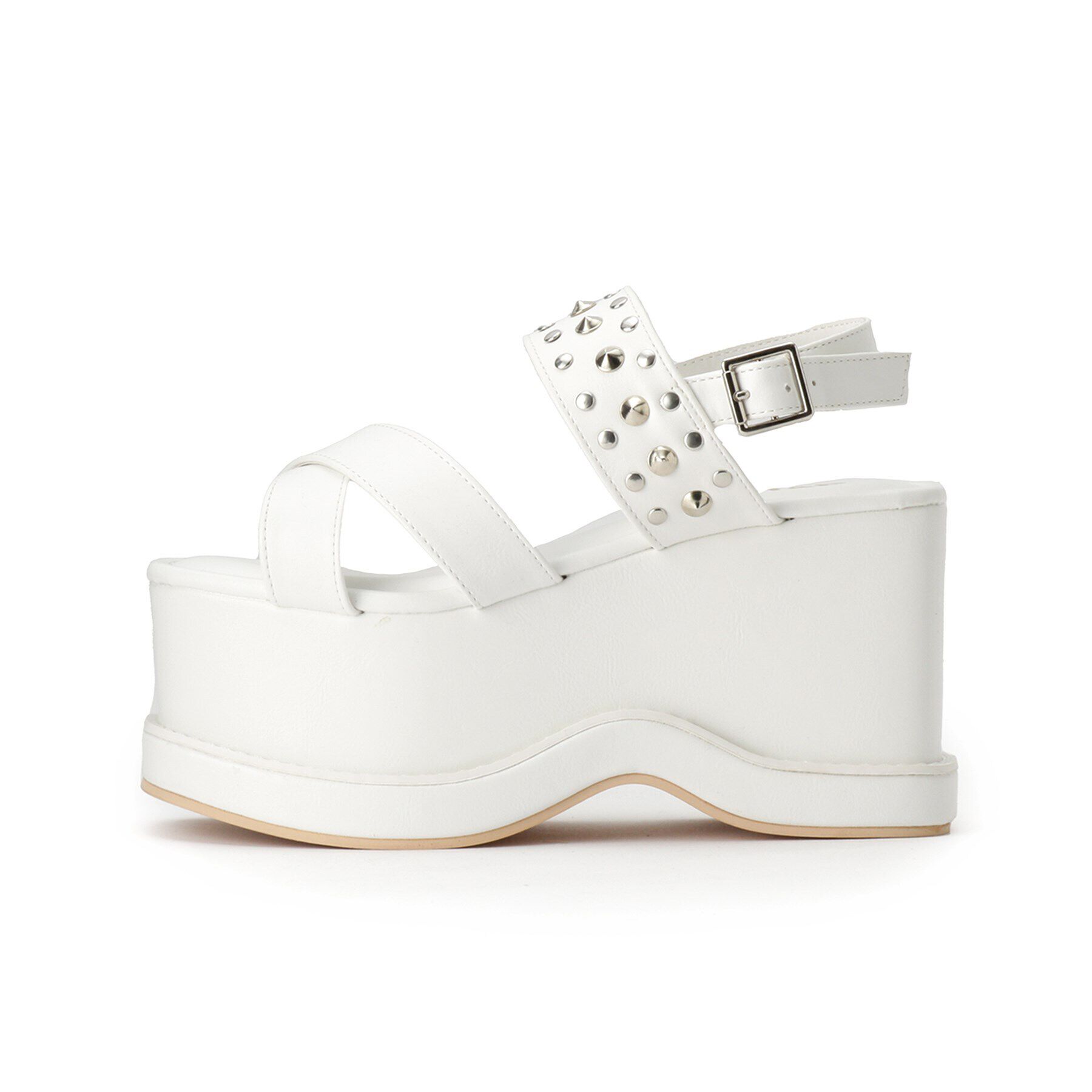 csT&P「厚底スタッズ付きサンダル」|サンダル|