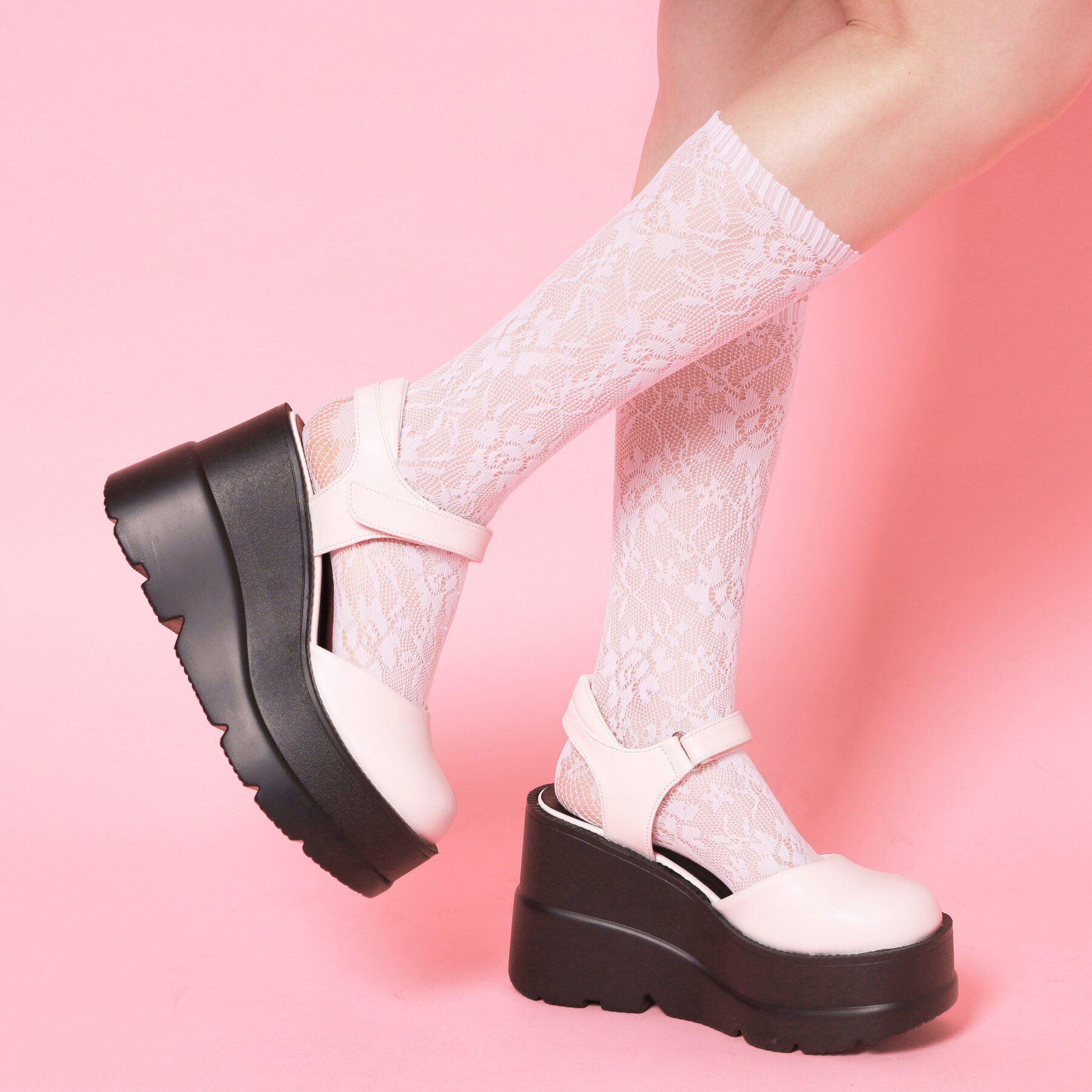 csT&P「厚底ストラップパンプス」|パンプス|