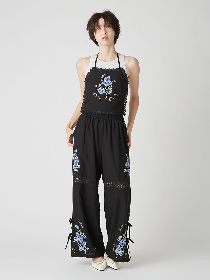 LILY BROWN「フラワークロスステッチホルターキャミビスチェ」|ベスト・ジレ|