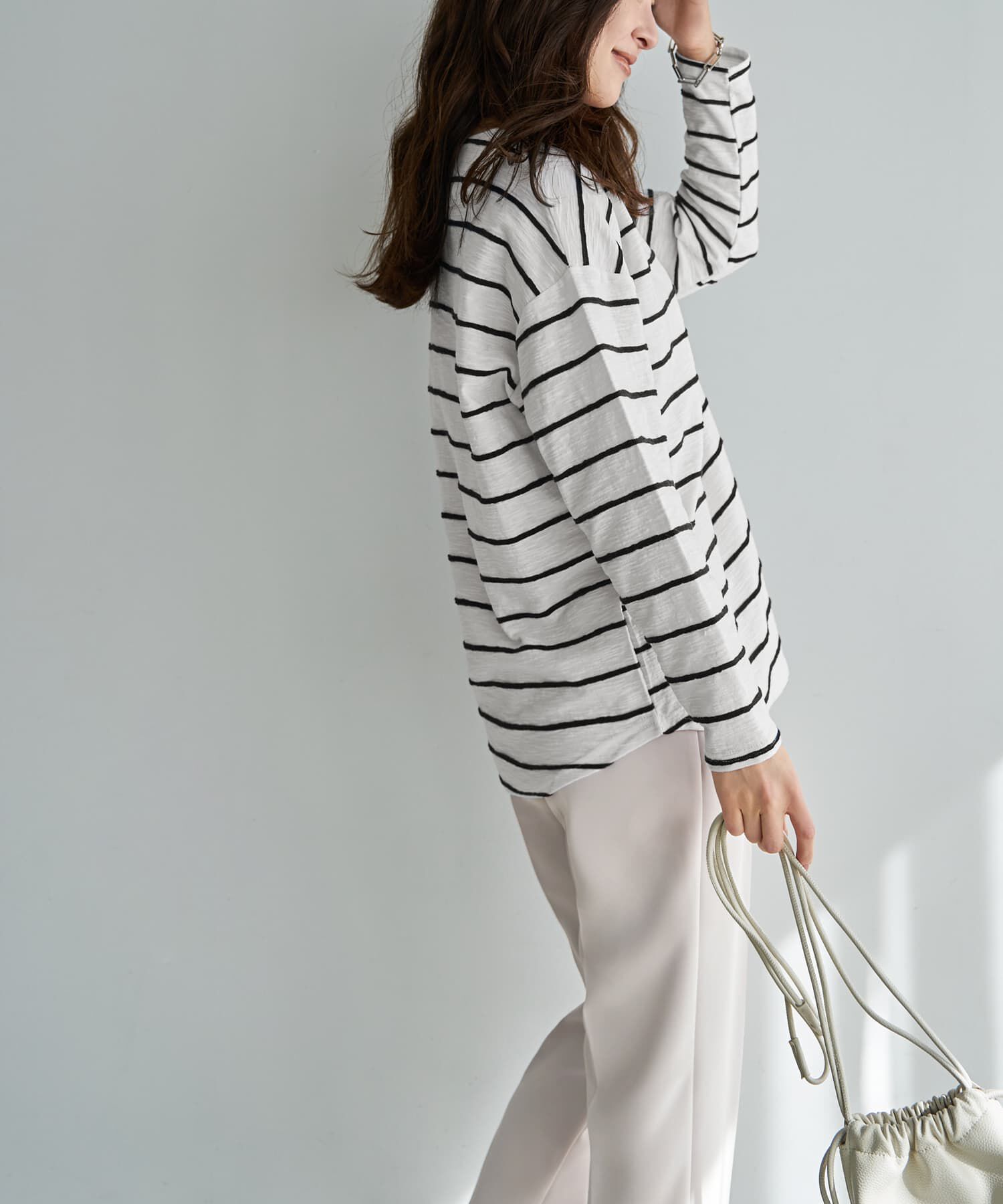 STYLE DELI「表面質感立体ラインボーダーTシャツ」|Tシャツ・カットソー|