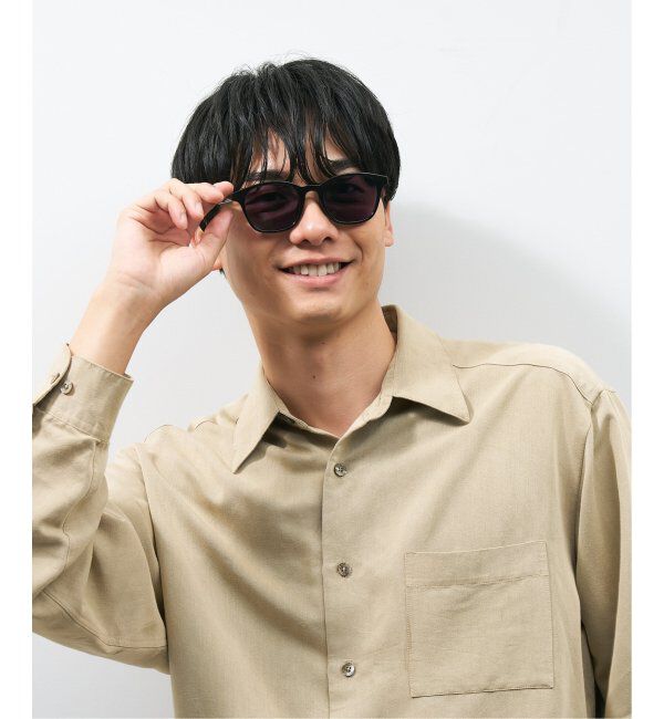  「【WEB限定】ウェリントン型 調光サングラス | カラーレンズ 軽量 紫外線対策 UVカット レンズの色が変わる」|サングラス|