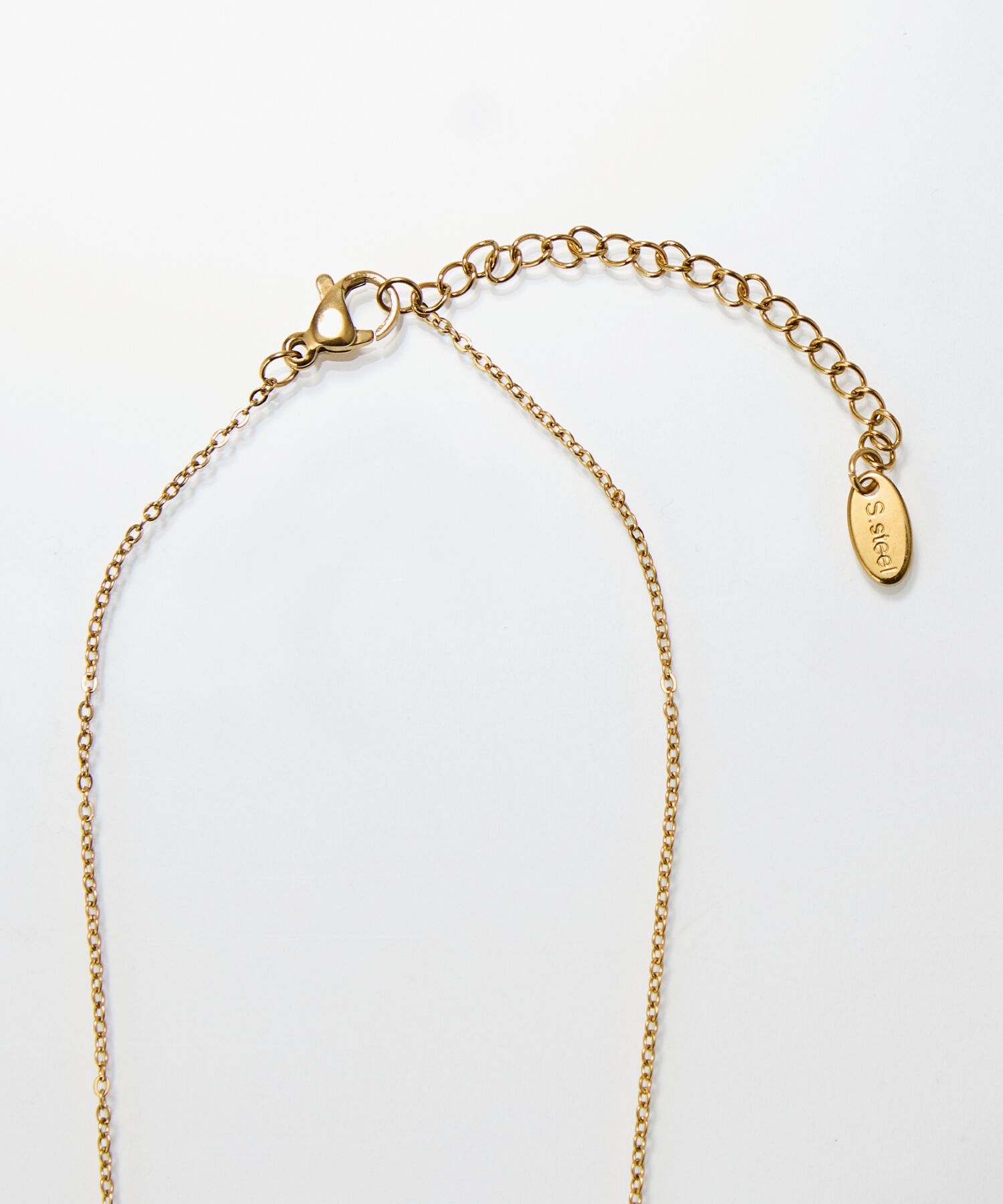 Phoebe「【金属アレルギー対応】メタリックパールホースシューネックレス　ゴールド　ステンレス/馬蹄/ギフト」|ネックレス|