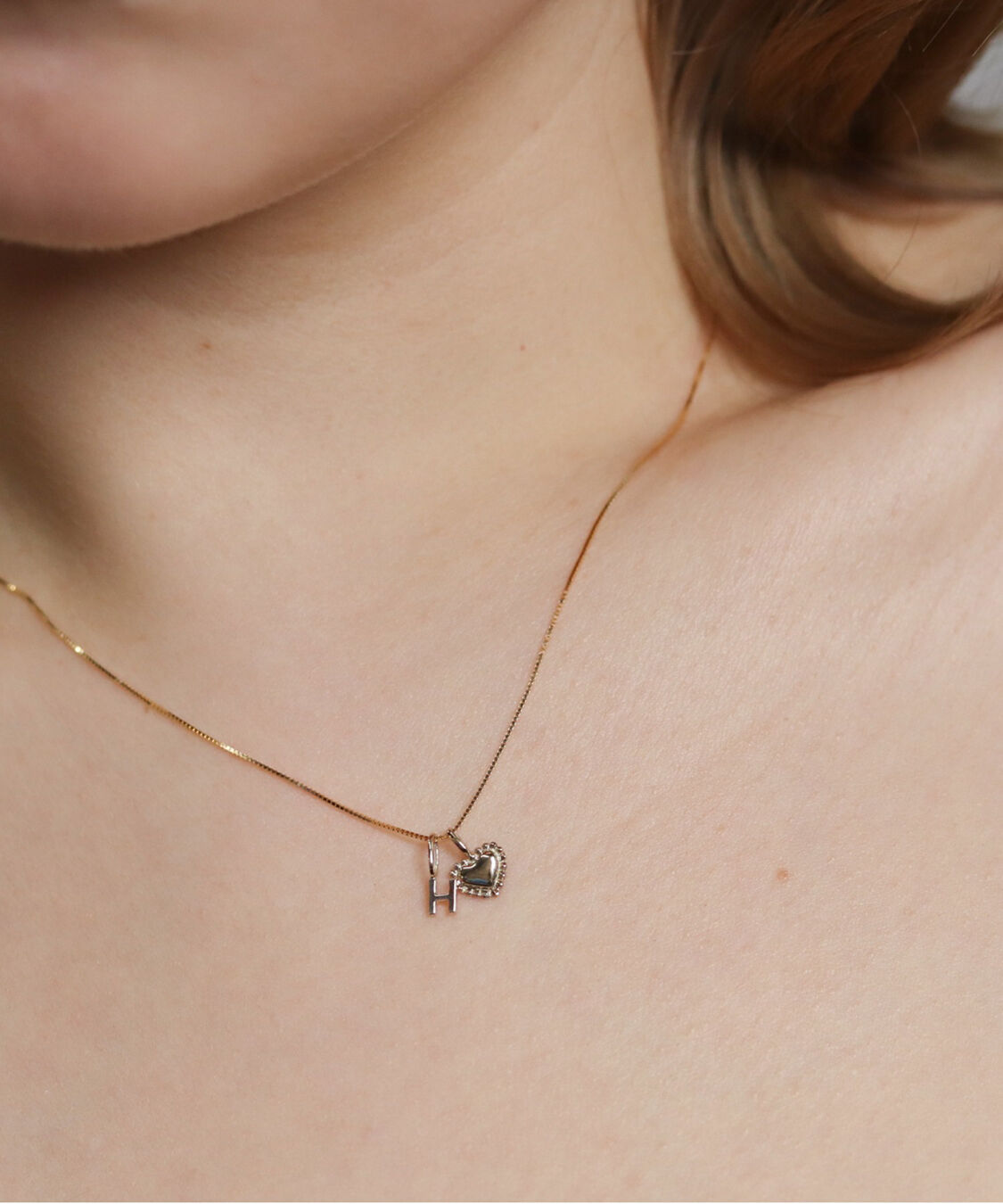  「ゴールド イニシャル チャーム | K10YG」|ネックレス|