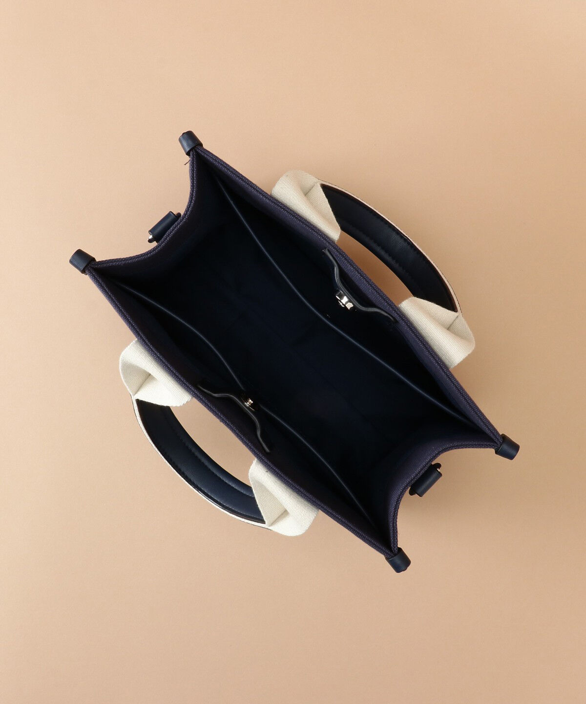 Samantha Thavasa「スクエアキャンバストート 小サイズ」|トートバッグ|