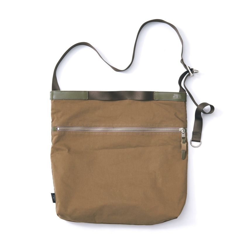 AS2OV「AS2OV / アッソブ SHRINK NYLON SACOCHE (L)」|ショルダー・メッセンジャー|カーキ