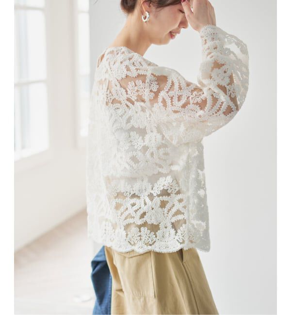 Spick and Span「《WEB限定 / 追加予約》コードエンブロイダリーチュールブラウス」|シャツ・ブラウス|