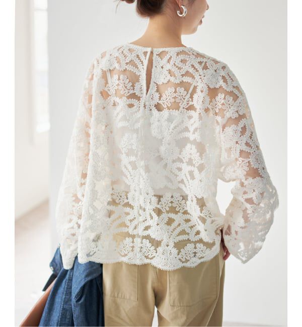 Spick and Span「《WEB限定 / 追加予約》コードエンブロイダリーチュールブラウス」|シャツ・ブラウス|