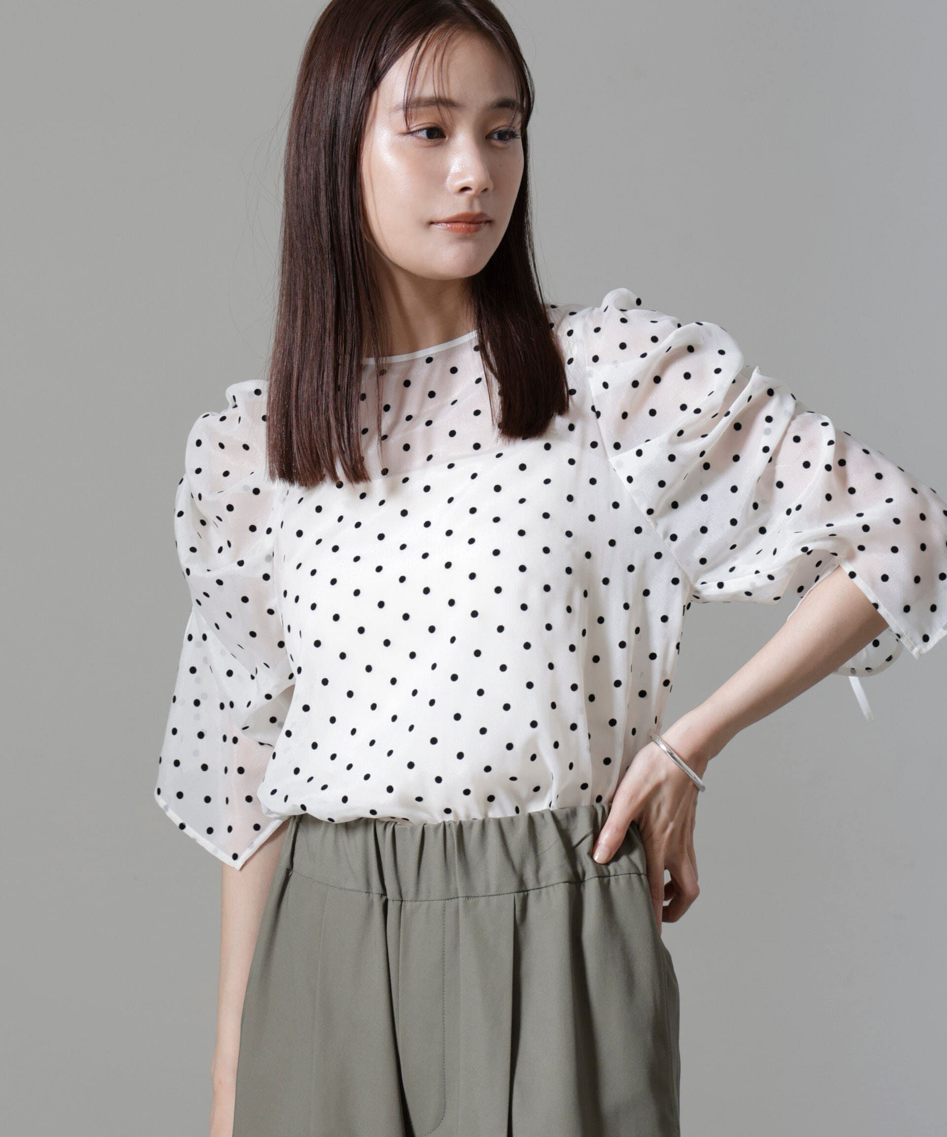 nano･universe「フロッキードットリボンスリーブブラウス」|シャツ・ブラウス|