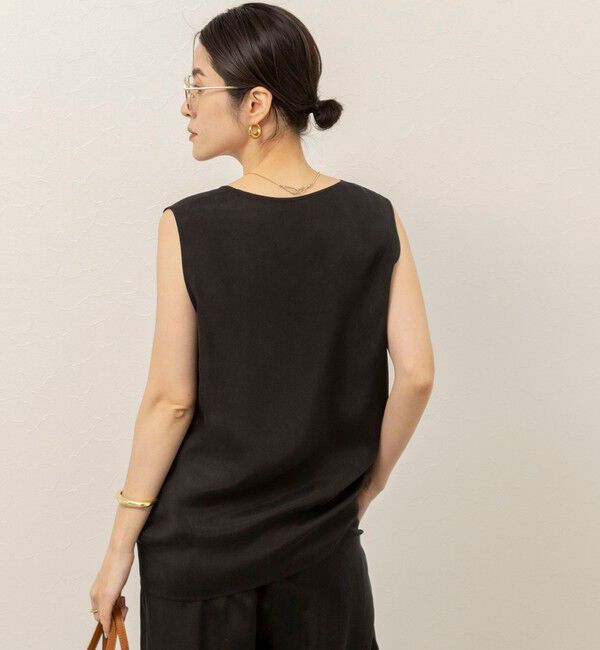 MAQWEL「《セットアップ対応》【MAQWEL/マクウェル】ウォッシャブルサテンノースリーブ」|シャツ・ブラウス|