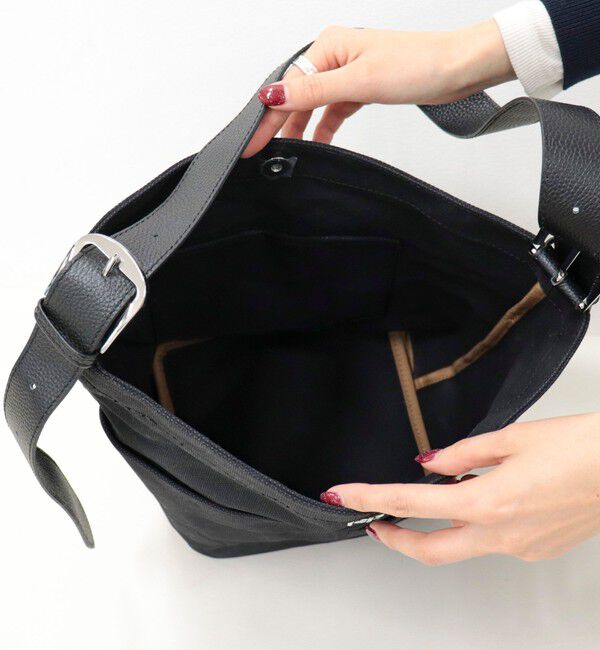 fredy emue「FRレザーワンショルバッグ」|ショルダー・メッセンジャー|