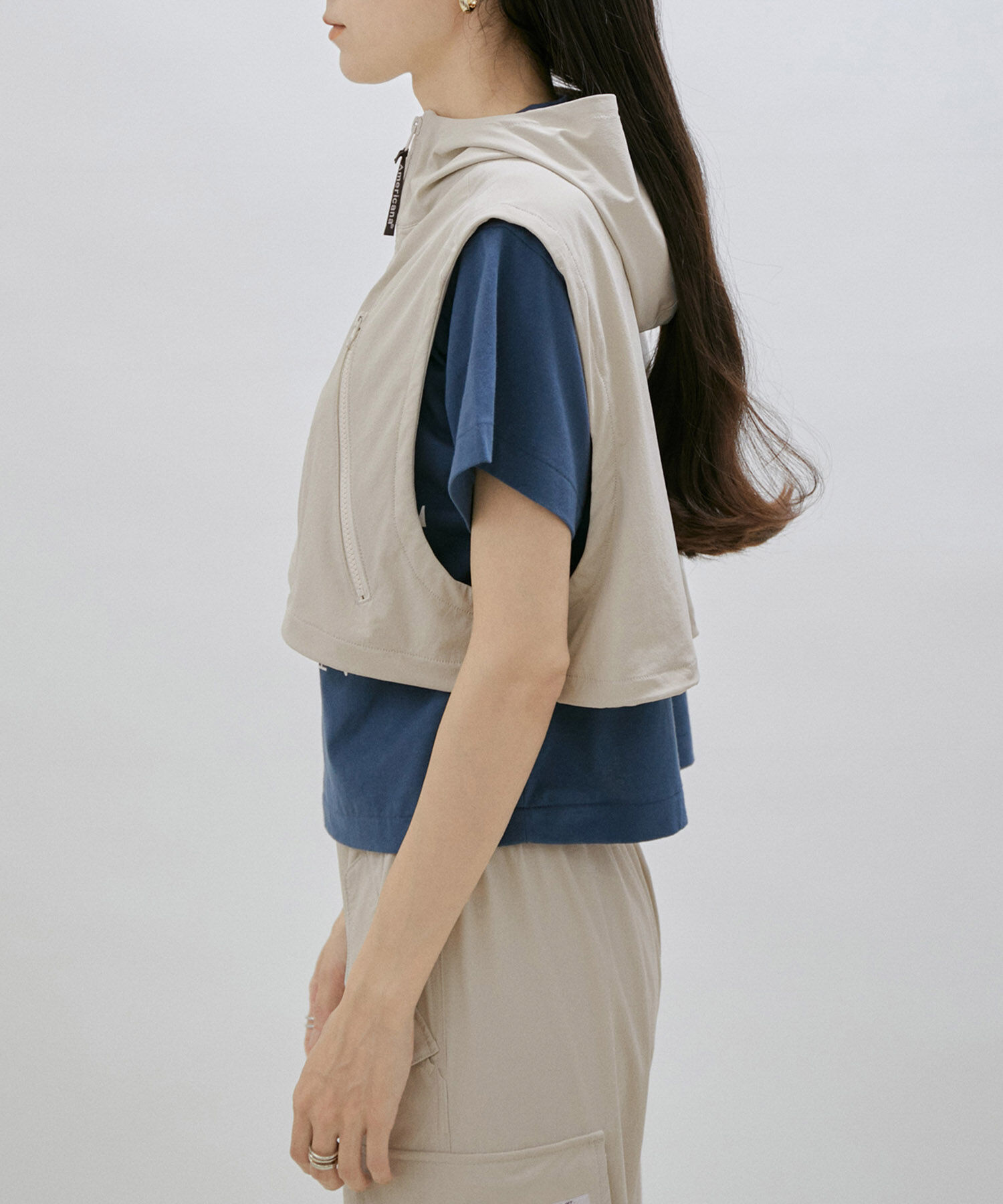 SALON adam et rope'「【Americana for SALON】[撥水機能付き]別注フード付きクロップドベスト」|ベスト・ジレ|