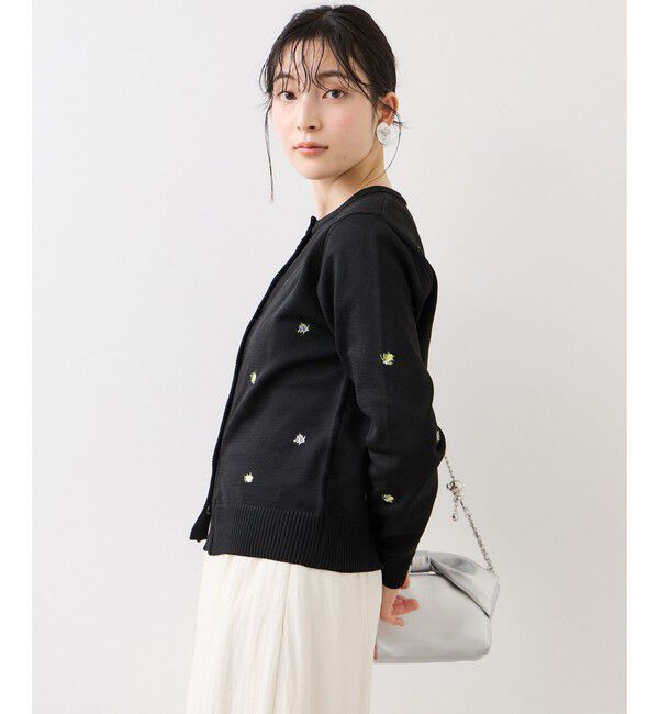 VIS「【WEB限定】フルーツ刺しゅうクルーネックカーディガン」|カーディガン|