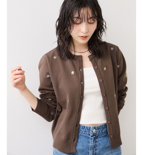VIS「【WEB限定】フルーツ刺しゅうクルーネックカーディガン」|カーディガン|
