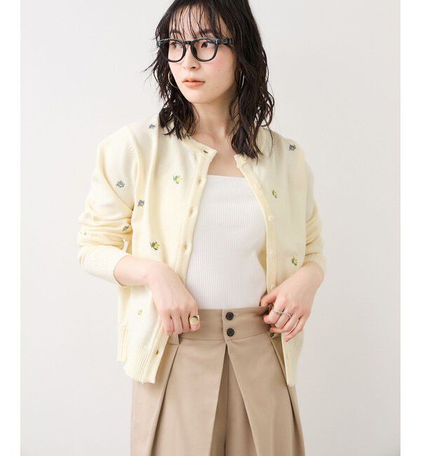 VIS「【WEB限定】フルーツ刺しゅうクルーネックカーディガン」|カーディガン|