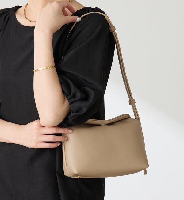  「【PAPILLONNER/パピヨネ】フラップショルダーバッグ」|ショルダー・メッセンジャー|