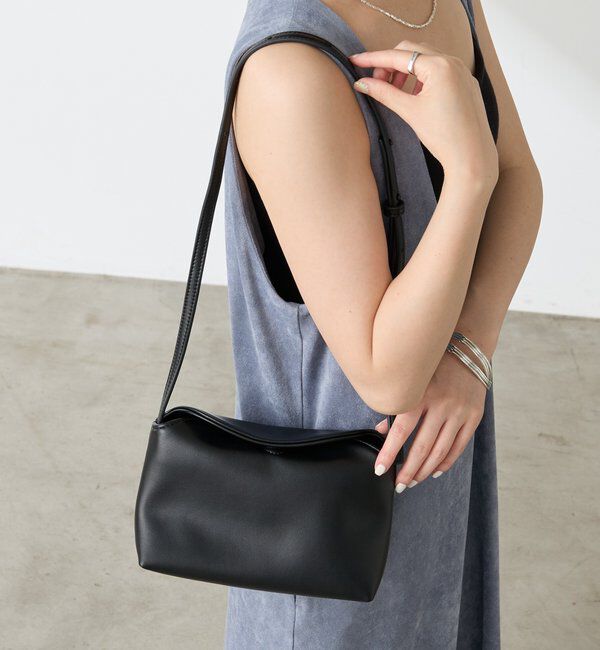  「【PAPILLONNER/パピヨネ】フラップショルダーバッグ」|ショルダー・メッセンジャー|