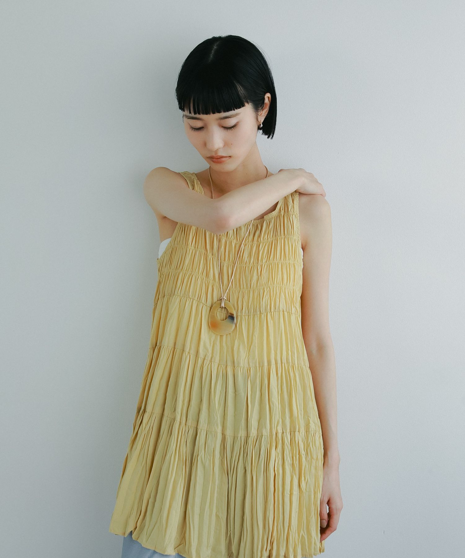 A part by 「シャーリングチュニック」|シャツ・ブラウス|ライトイエロー