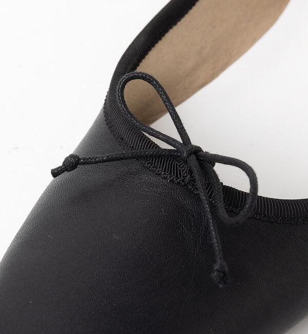 AU BANNISTER「ソフトスクエアトゥ バレエシューズ」|バレエシューズ|