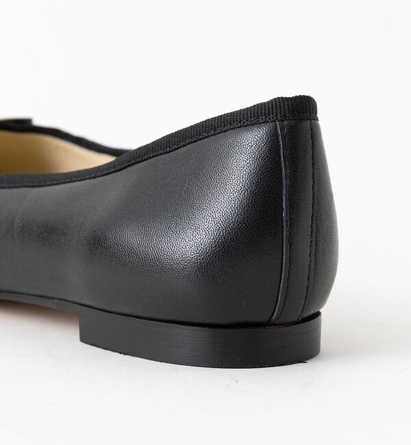 AU BANNISTER「【販売店舗限定】甲深ソフトバレエシューズ」|バレエシューズ|