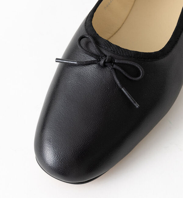 AU BANNISTER「【販売店舗限定】甲深ソフトバレエシューズ」|バレエシューズ|