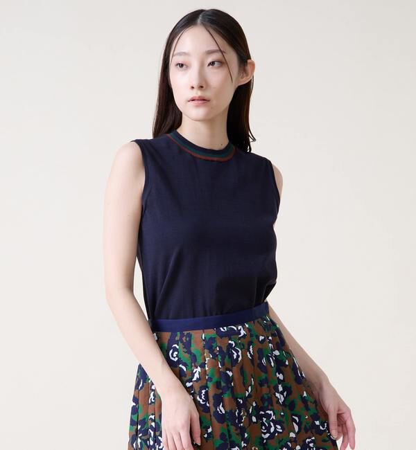 TIARA「トリプルラインスリーブレスニット」|ニット・セーター|