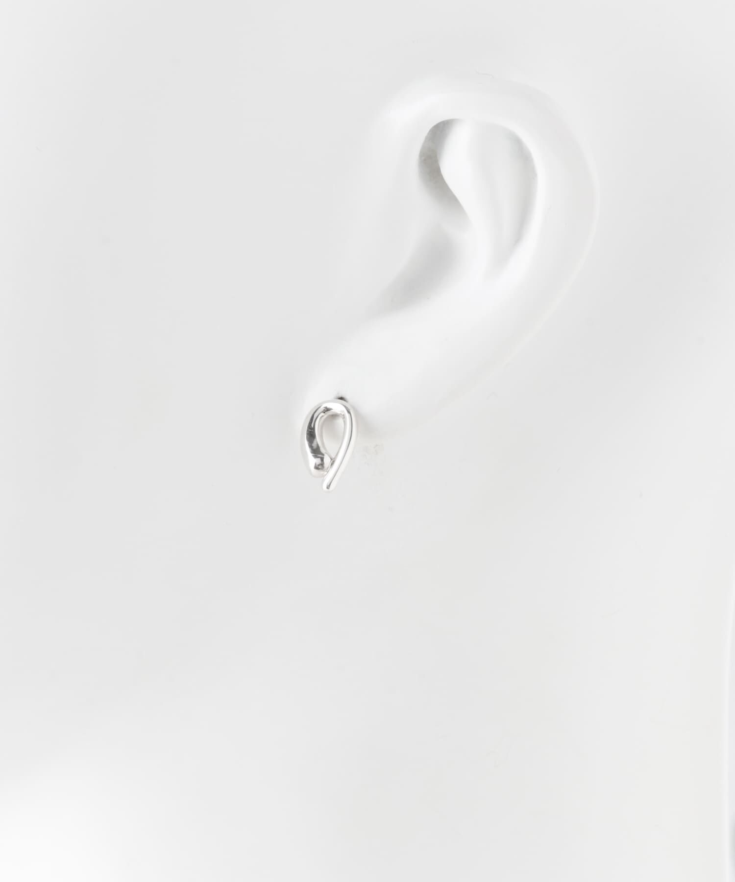 SMELLY「SMELLY so&rsquo;　asymmetric solid pierce」|ピアス|