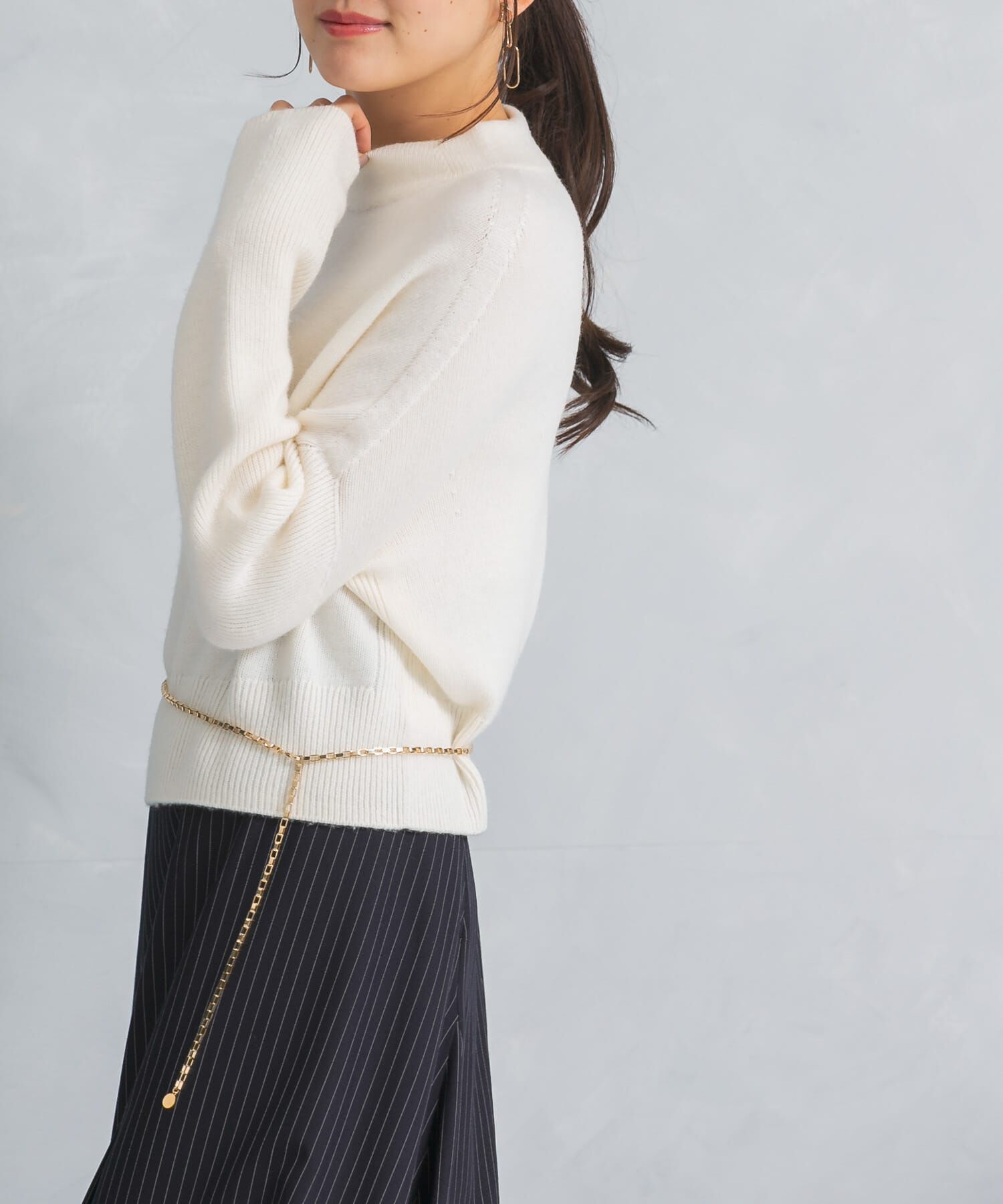 URBAN RESEARCH ROSSO「ショートハイネックホールニット」|ニット・セーター|