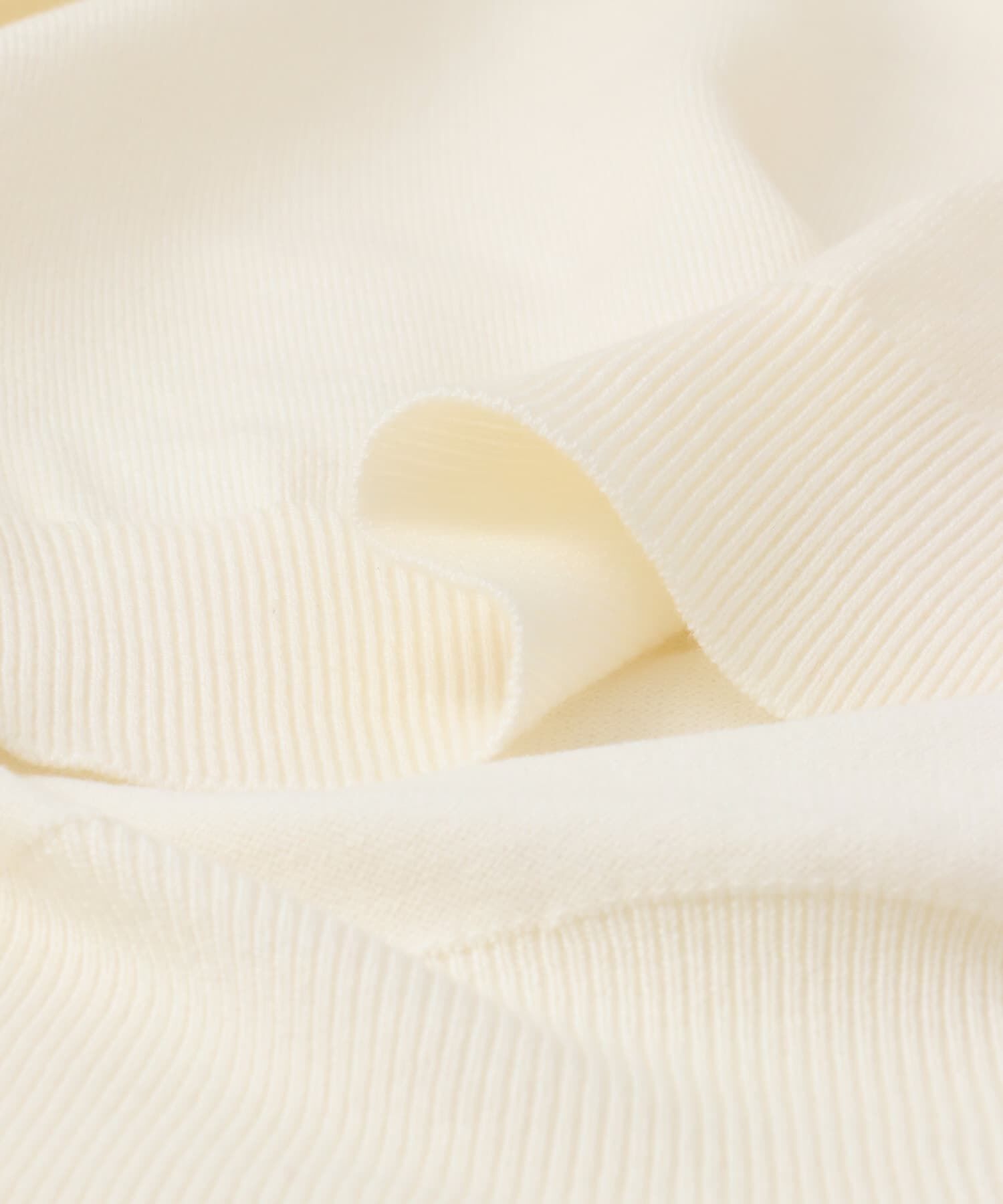 URBAN RESEARCH ROSSO「アンチピリングVネックシームレスニット」|ニット・セーター|