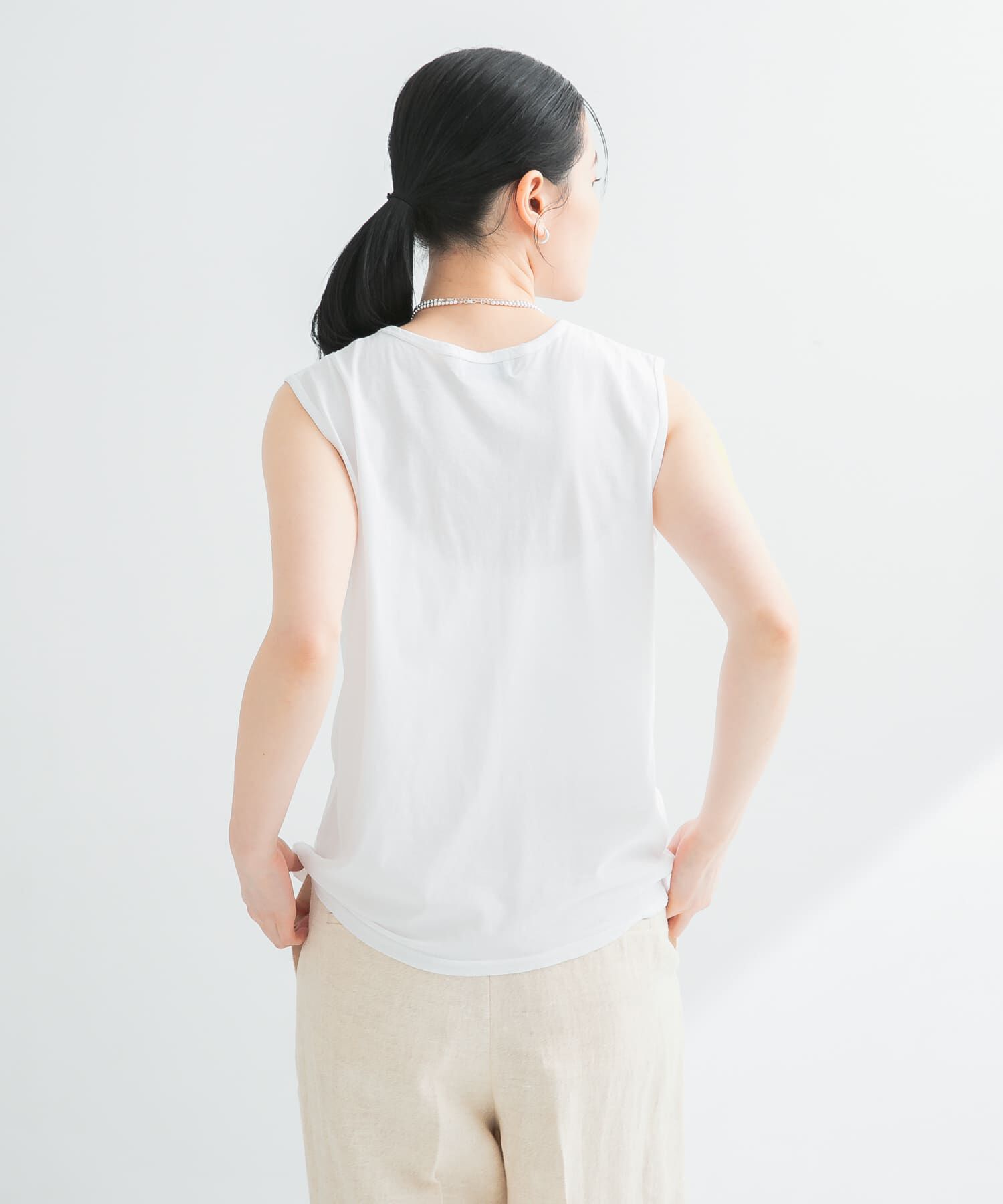 URBAN RESEARCH「new basic　ドライツイストノースリーブカットソー」|Tシャツ・カットソー|