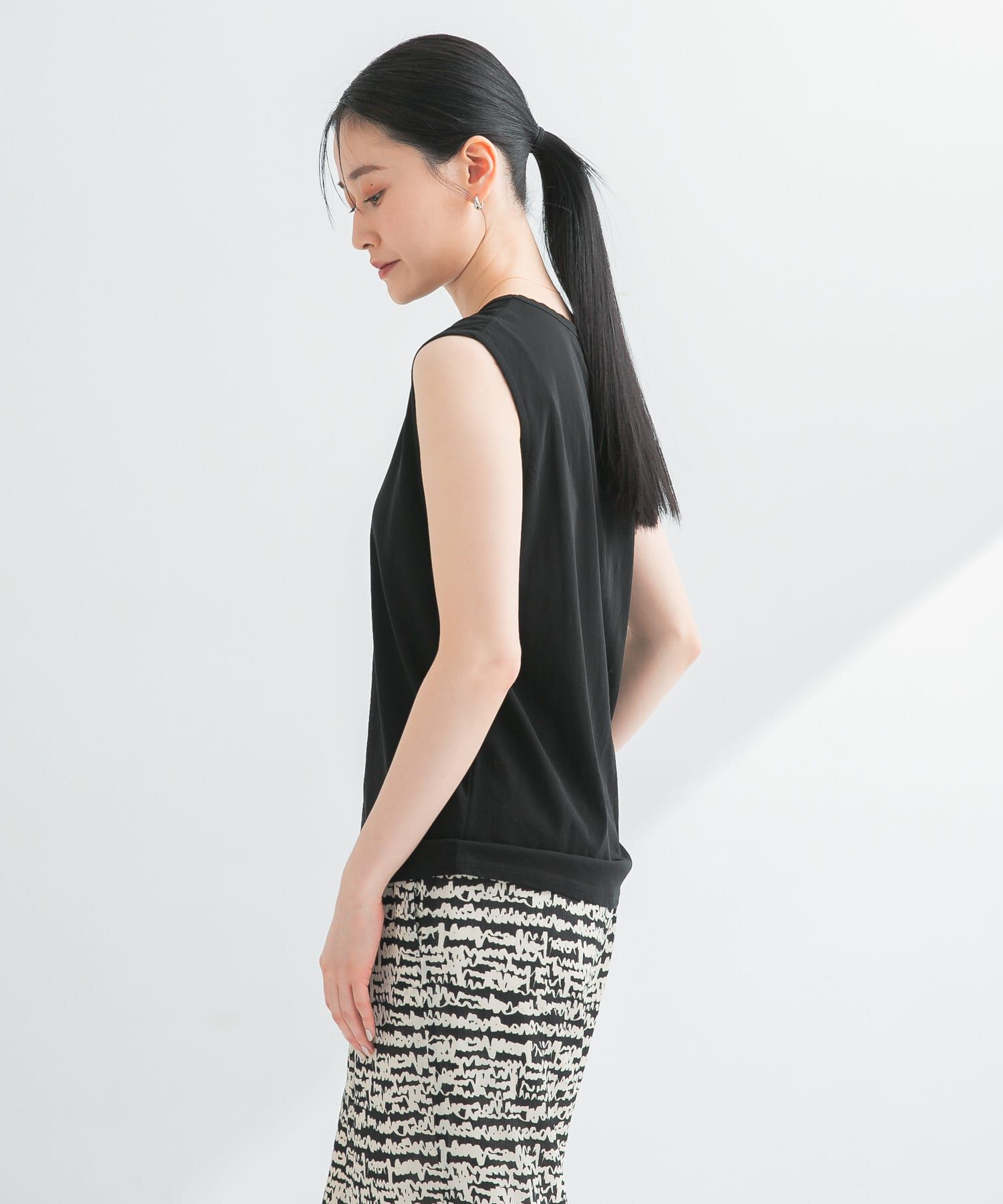 URBAN RESEARCH「new basic　ドライツイストノースリーブカットソー」|Tシャツ・カットソー|