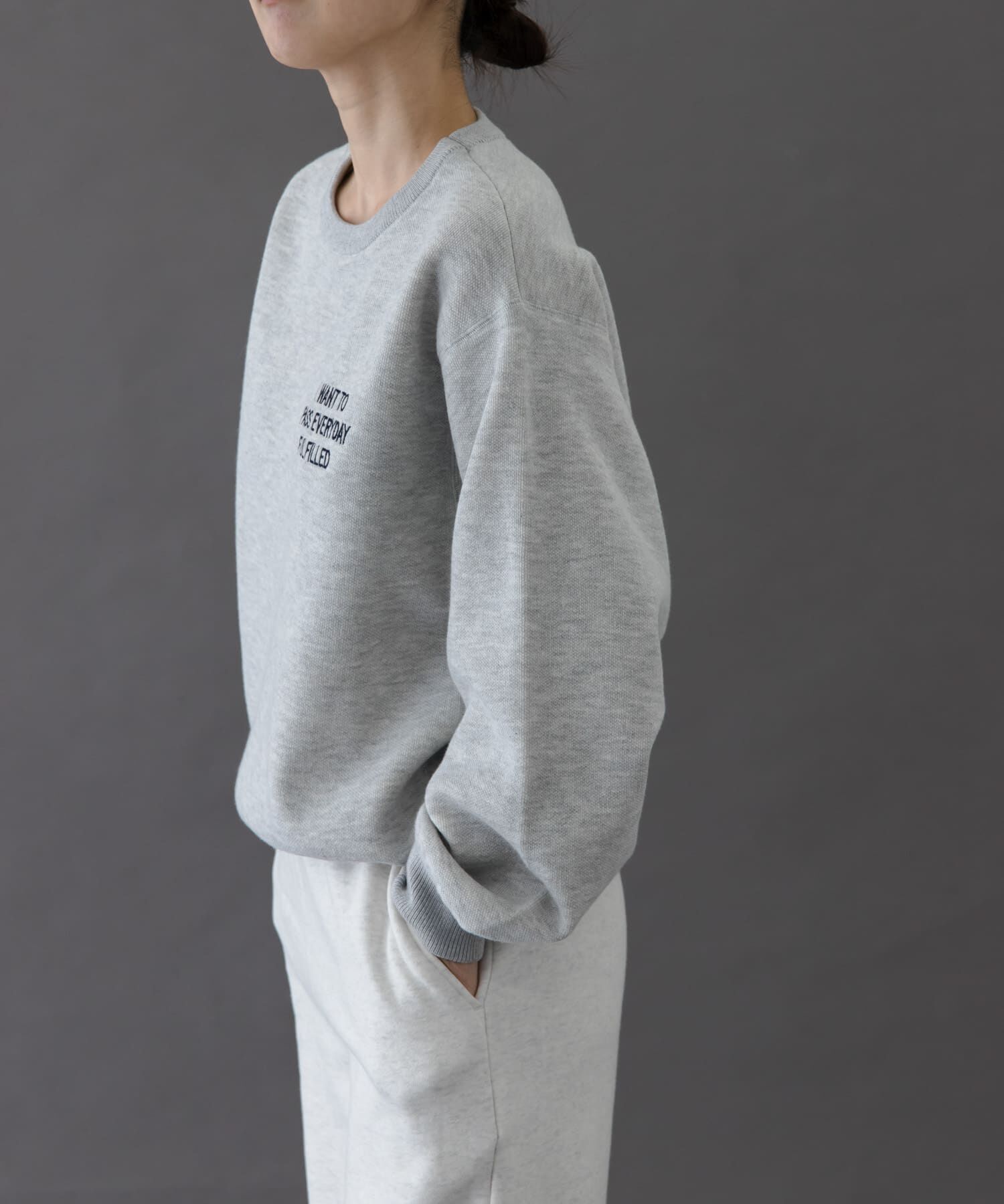 URBAN RESEARCH DOORS「FORK&SPOON　エンブロイダリーロゴニットプルオーバー」|ニット・セーター|