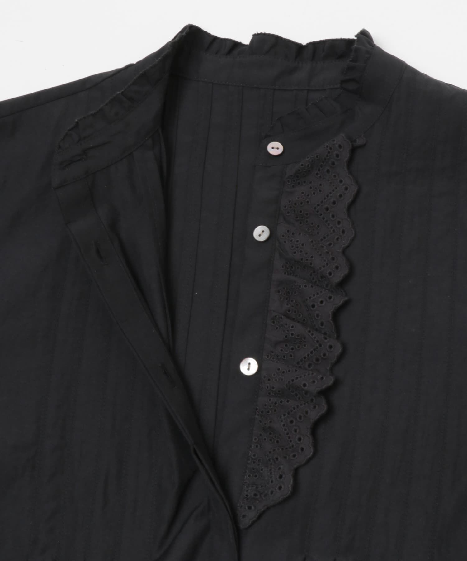 URBAN RESEARCH ROSSO「『WEB限定』フリルネックレースデザインシャツブラウス」|シャツ・ブラウス|