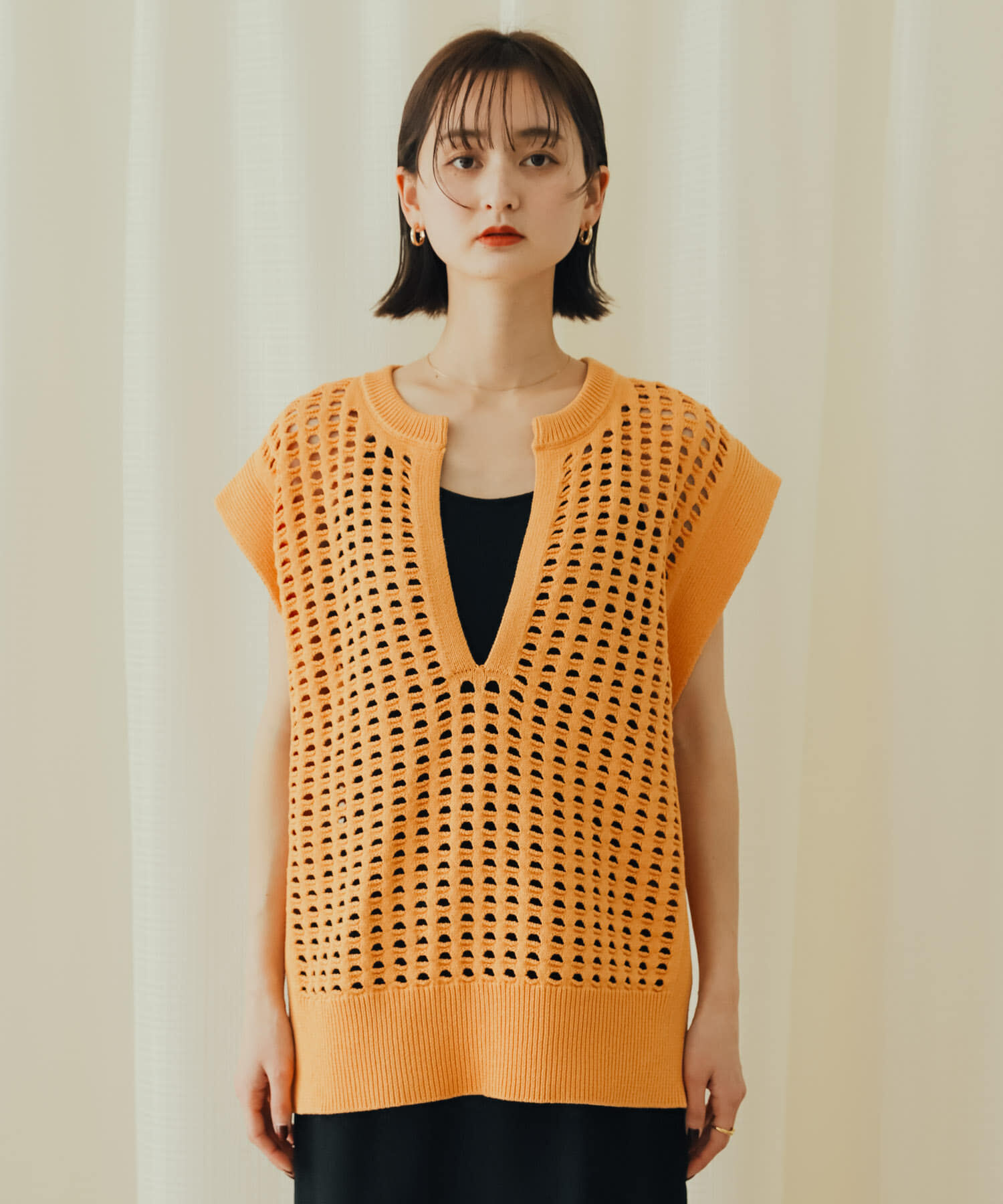 SENSE OF PLACE by URBAN RESEARCH「ホールメッシュキーネックニットベスト」|ベスト・ジレ|