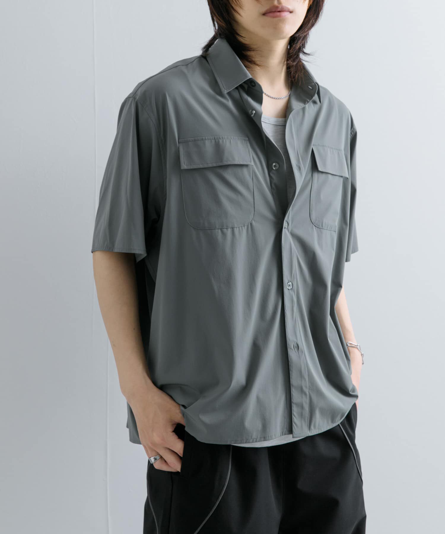 SENSE OF PLACE by URBAN RESEARCH「『UR TECH MoLight』 Wポケットシャツ(5分袖)」|シャツ・ブラウス|