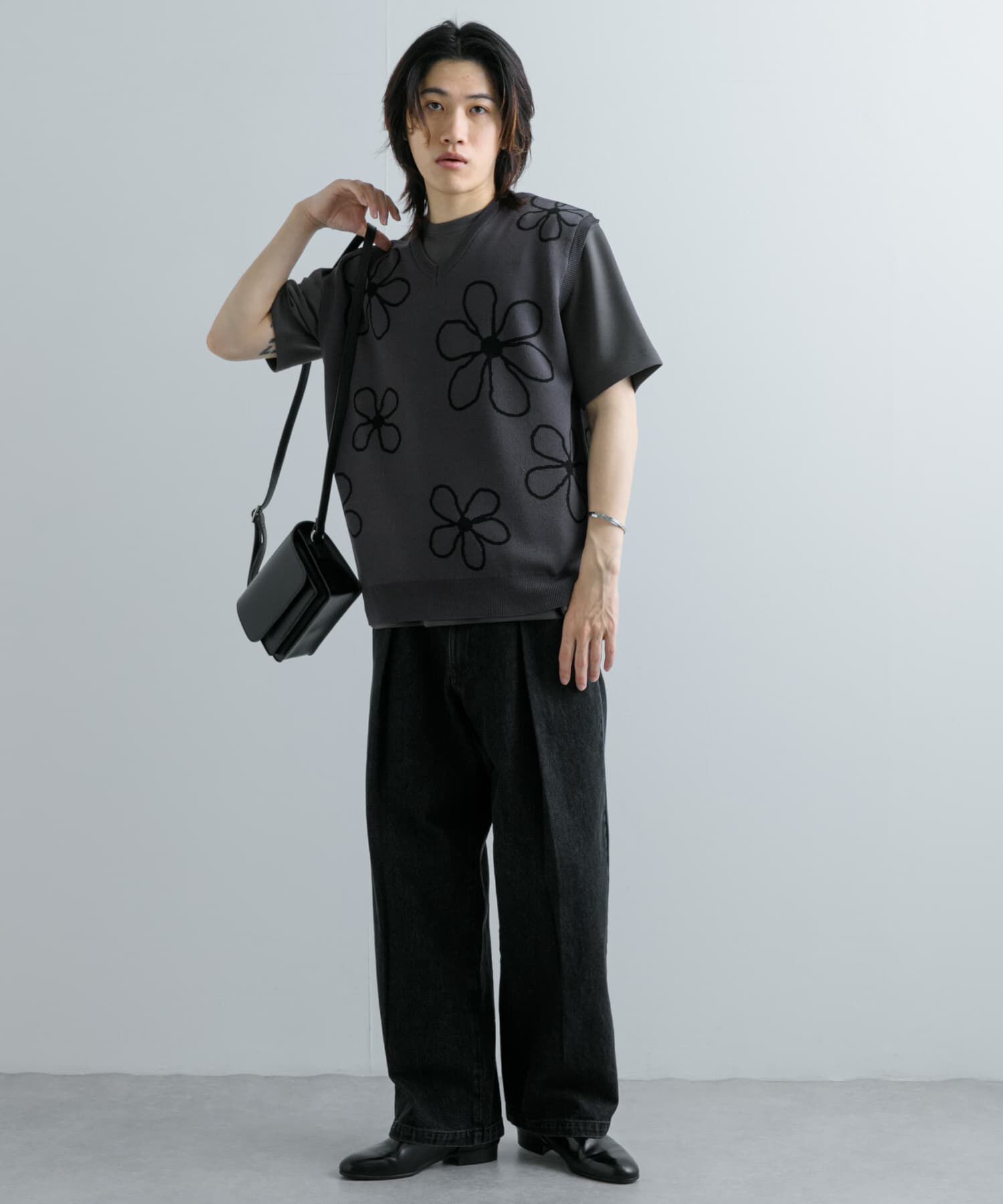 SENSE OF PLACE by URBAN RESEARCH「ポップアートフラワーニットベスト」|ベスト・ジレ|