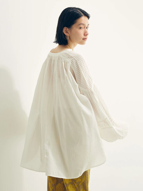 AMERICAN HOLIC「ショルダーピンタック袖ボリュームブラウス」|シャツ・ブラウス|