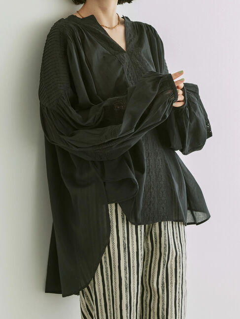 AMERICAN HOLIC「ショルダーピンタック袖ボリュームブラウス」|シャツ・ブラウス|