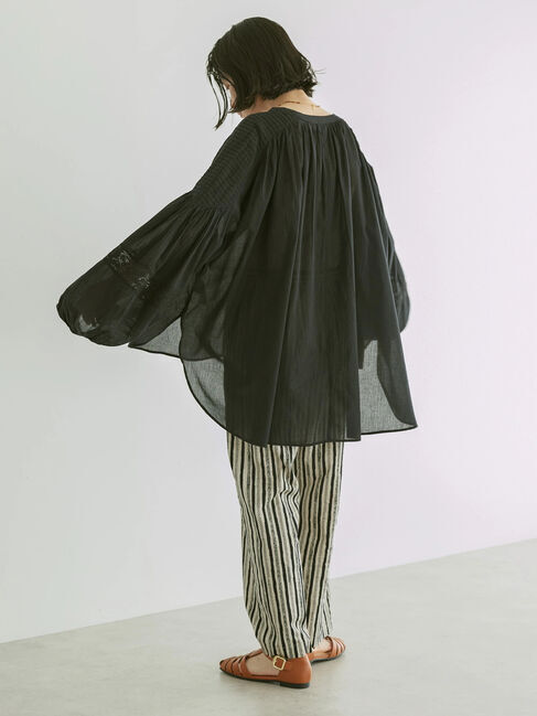 AMERICAN HOLIC「ショルダーピンタック袖ボリュームブラウス」|シャツ・ブラウス|