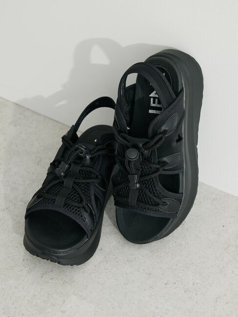 Green Parks「・LENA　メッシュ厚底サンダル」|サンダル|ブラック