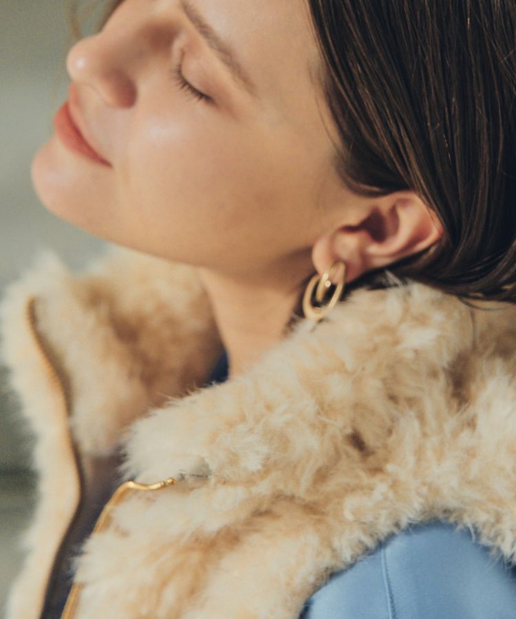 YECCA VECCA「カーリーファーZIPジレ」|ベスト・ジレ|